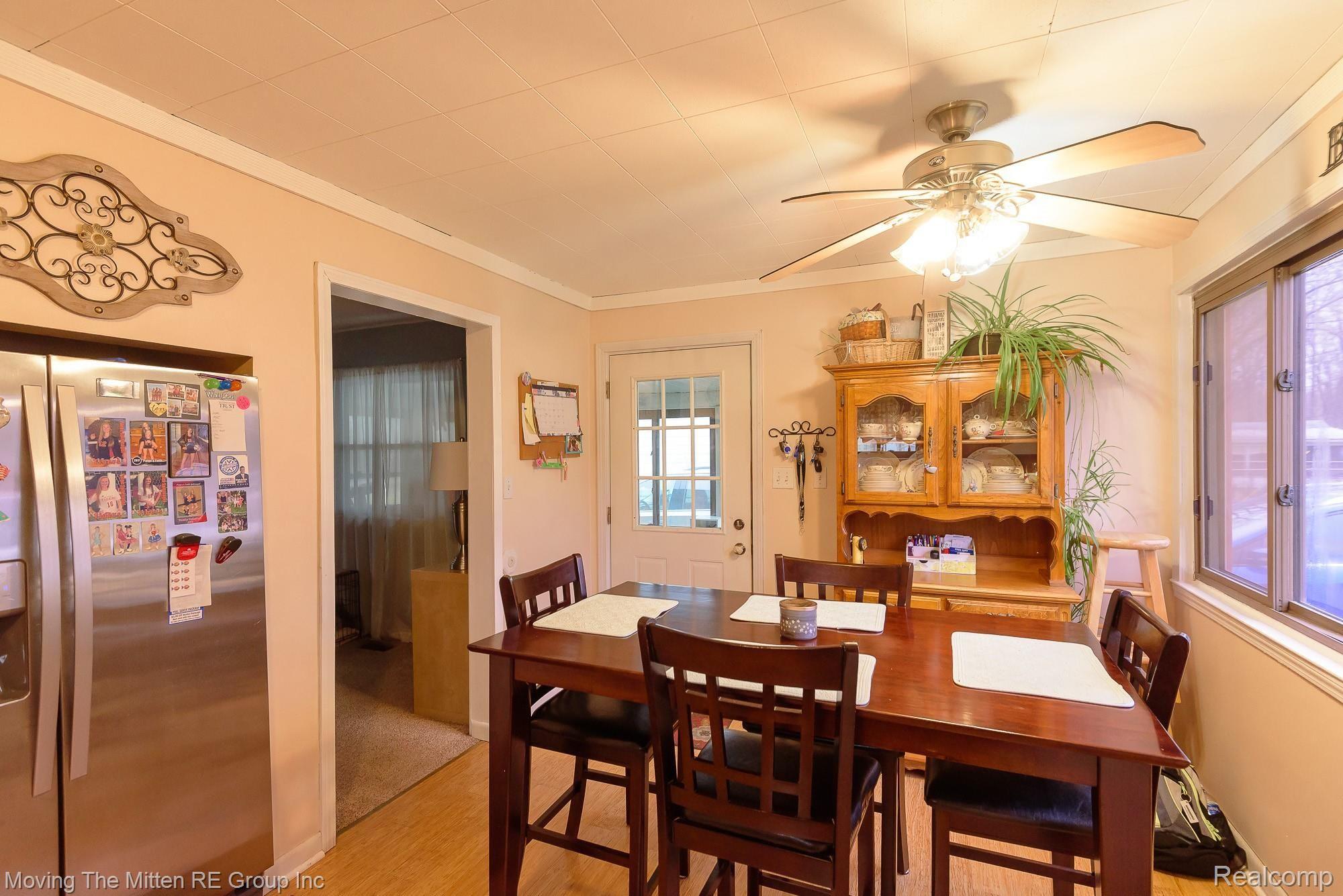 45781 Harris Road Belleville, MI 48111 - Photo 11 of 39 MTM_45781_harris-17.jpg