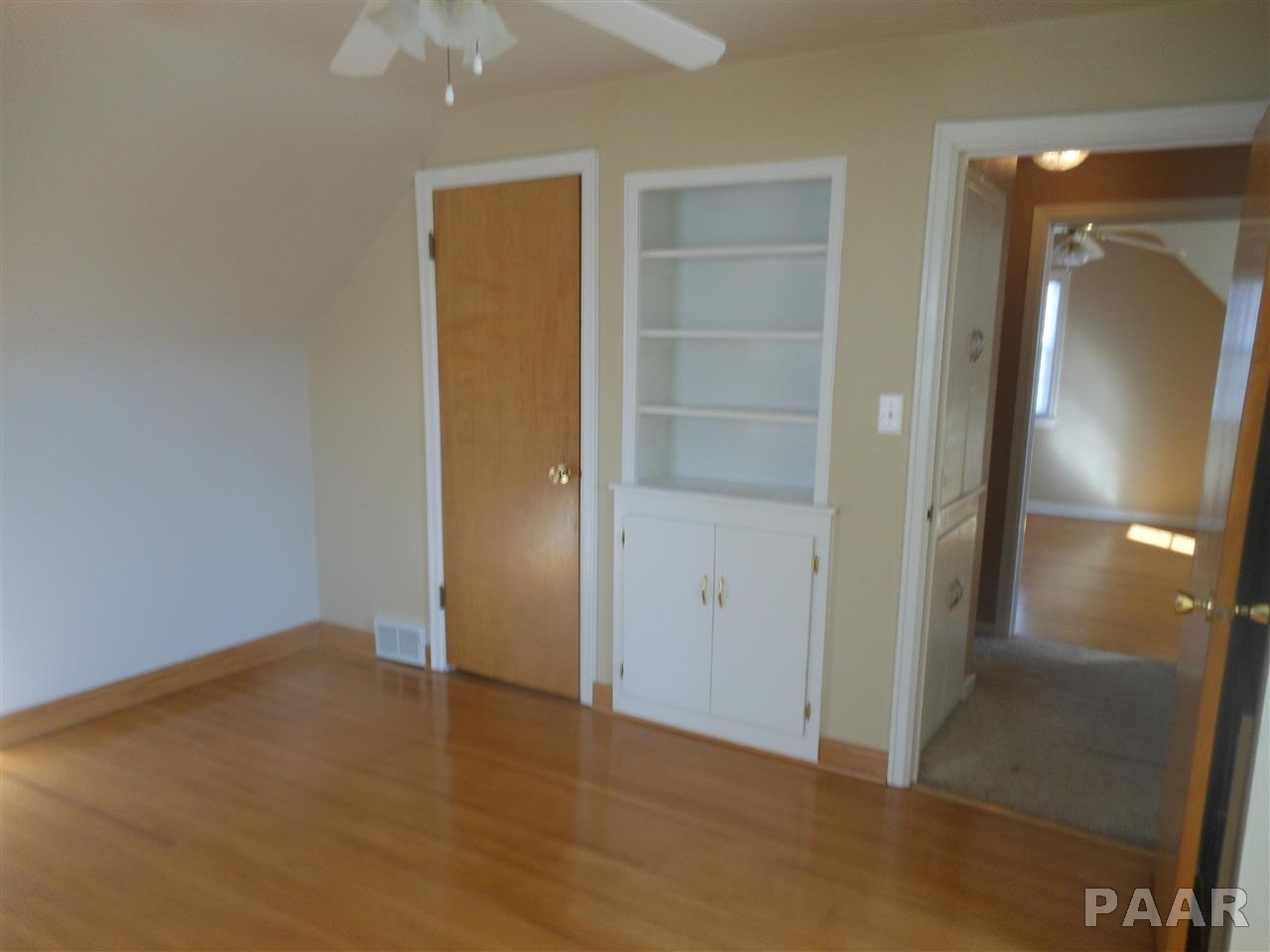 1102 West Ridge Road Peoria, IL 61614 - Photo 18 of 34 Gallery Image 18