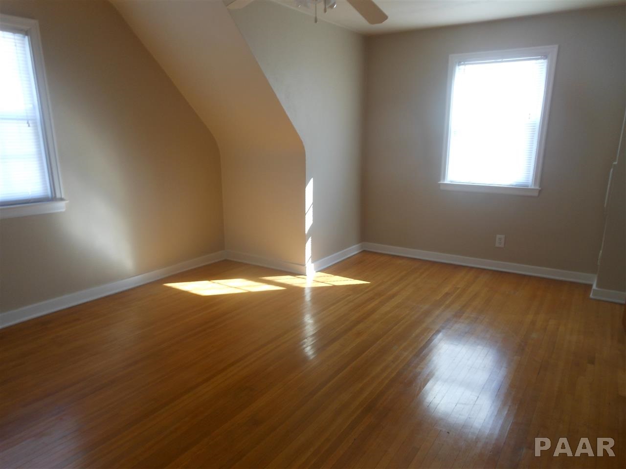 1102 West Ridge Road Peoria, IL 61614 - Photo 22 of 34 Gallery Image 22
