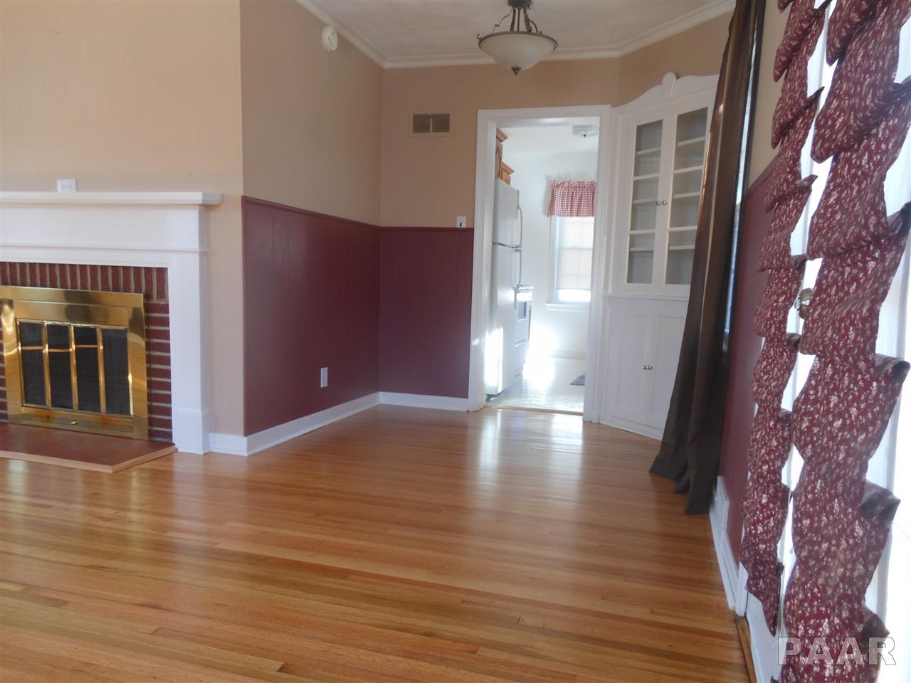 1102 West Ridge Road Peoria, IL 61614 - Photo 9 of 34 Gallery Image 9