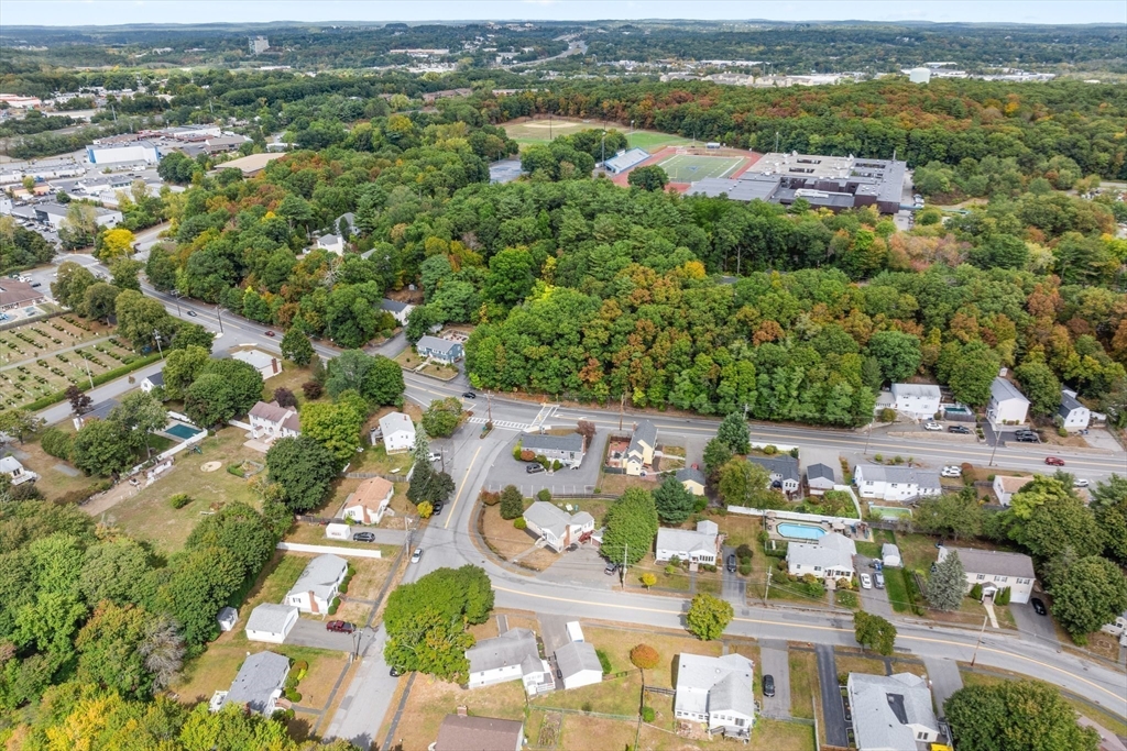 5 Albert Road Peabody, MA 01960 - Photo 34 of 39 an aerial view of residential houses with outdoor space and river view