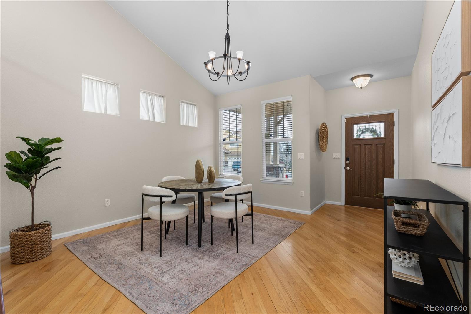 2956 Windridge Circle Highlands Ranch, CO 80126 - Photo 7 of 41