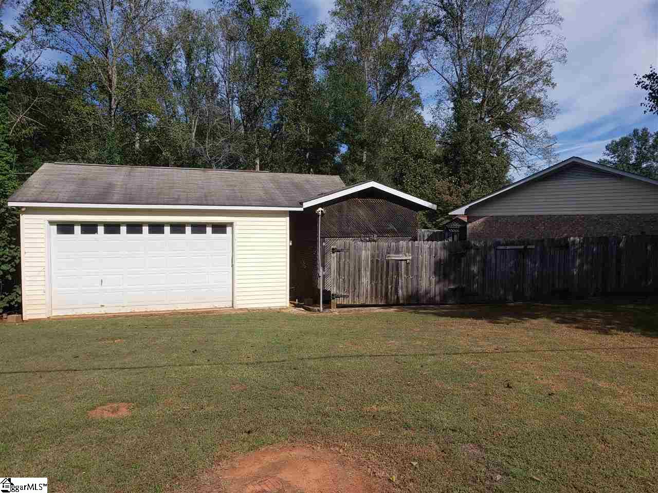 101 Georgetown Way Easley, SC 29640 - Photo 2 of 30 Gallery Image 2