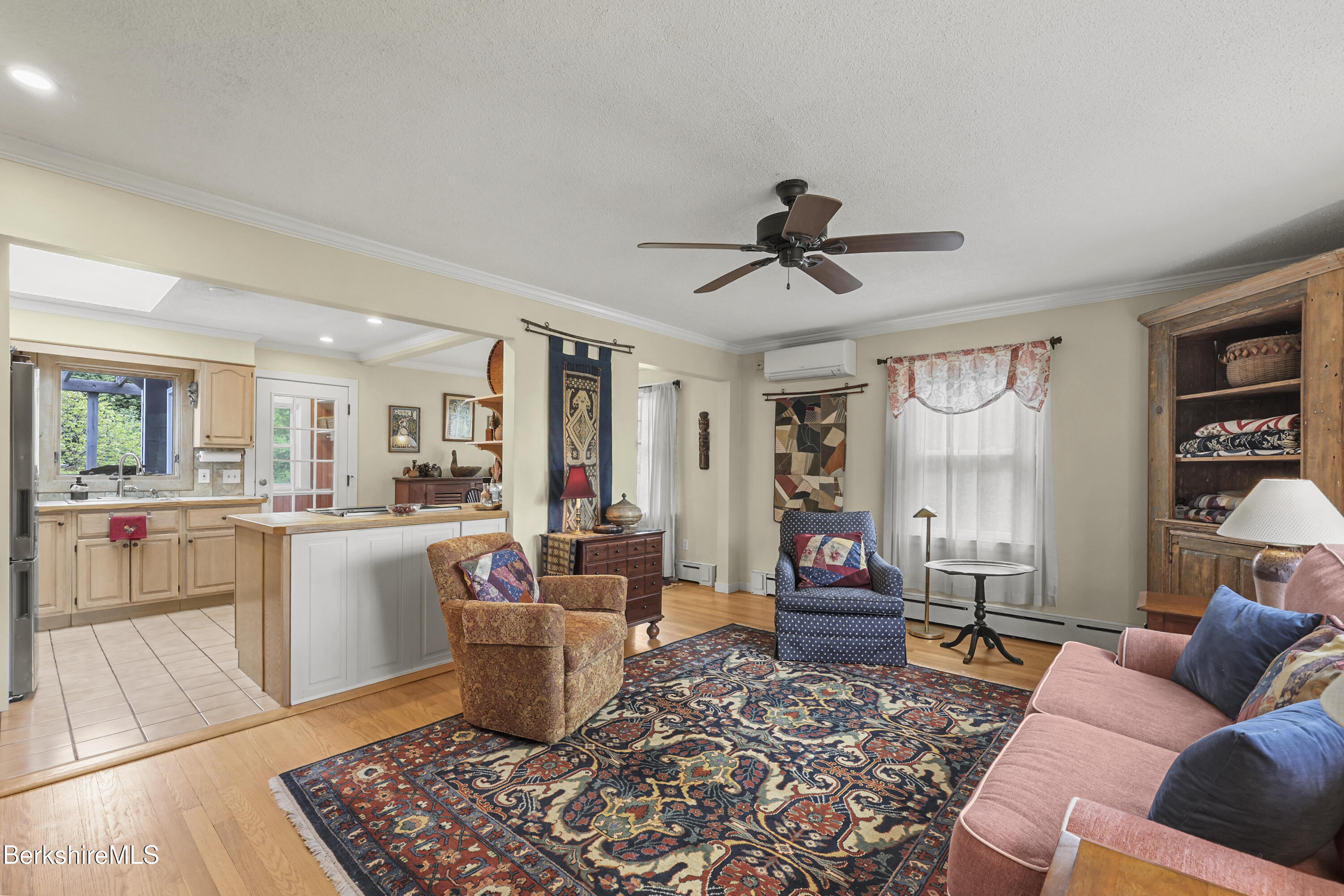 359 New Lenox Road Lenox, MA 01240 - Photo 4 of 45 living room