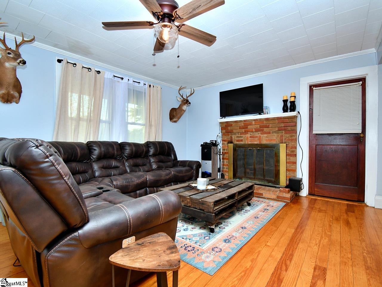101 Spring Street Laurens, SC 29360 - Photo 8 of 19 Gallery Image 8