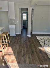 2028 Columbia Road Berkley, MI 48072 - Photo 5 of 14
