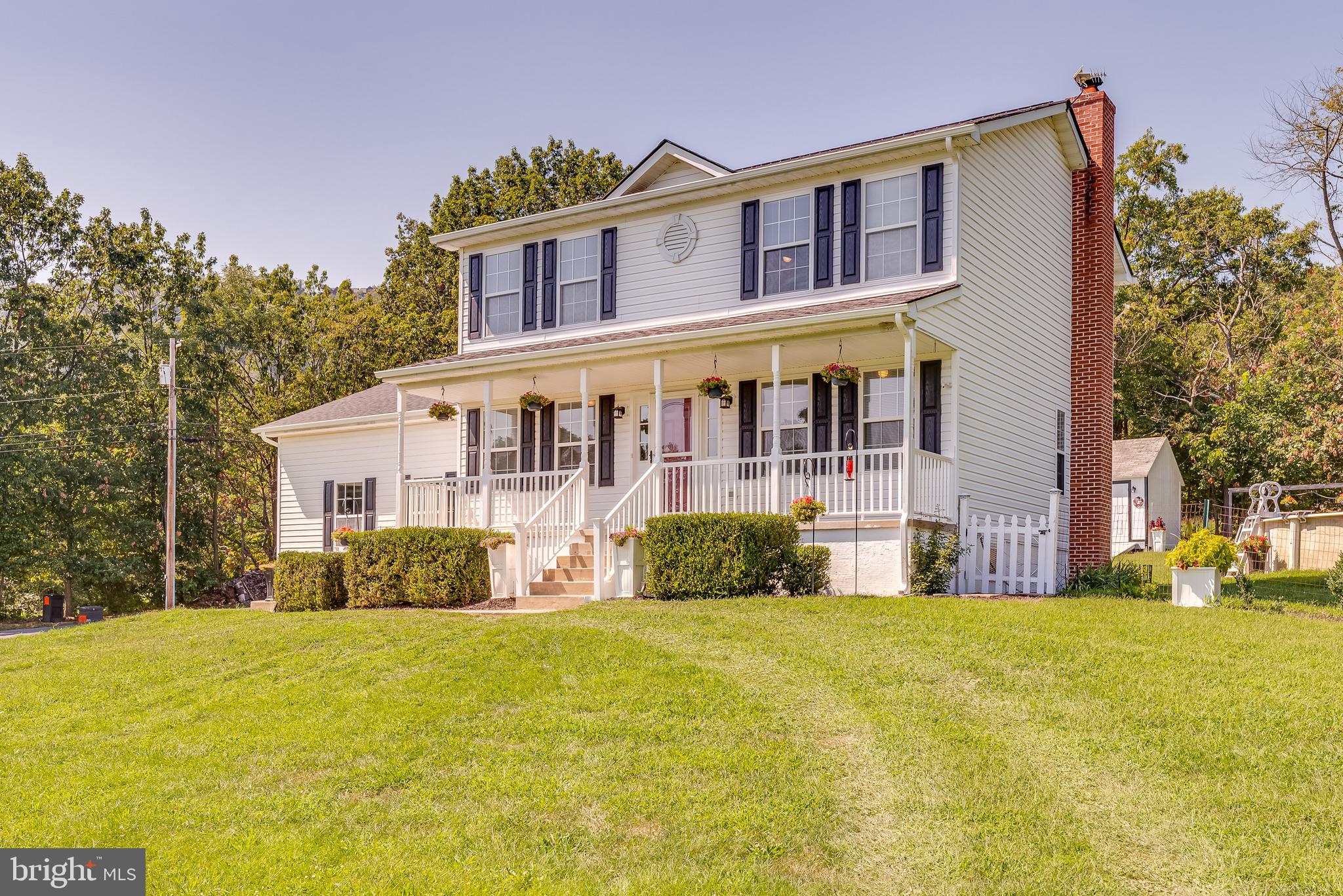 805 Loop Road Gerrardstown, WV 25420 - Photo 12 of 72 Gallery Image 12