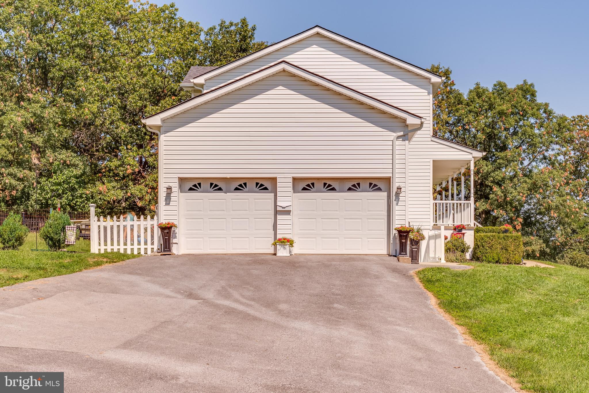 805 Loop Road Gerrardstown, WV 25420 - Photo 16 of 72 Gallery Image 16