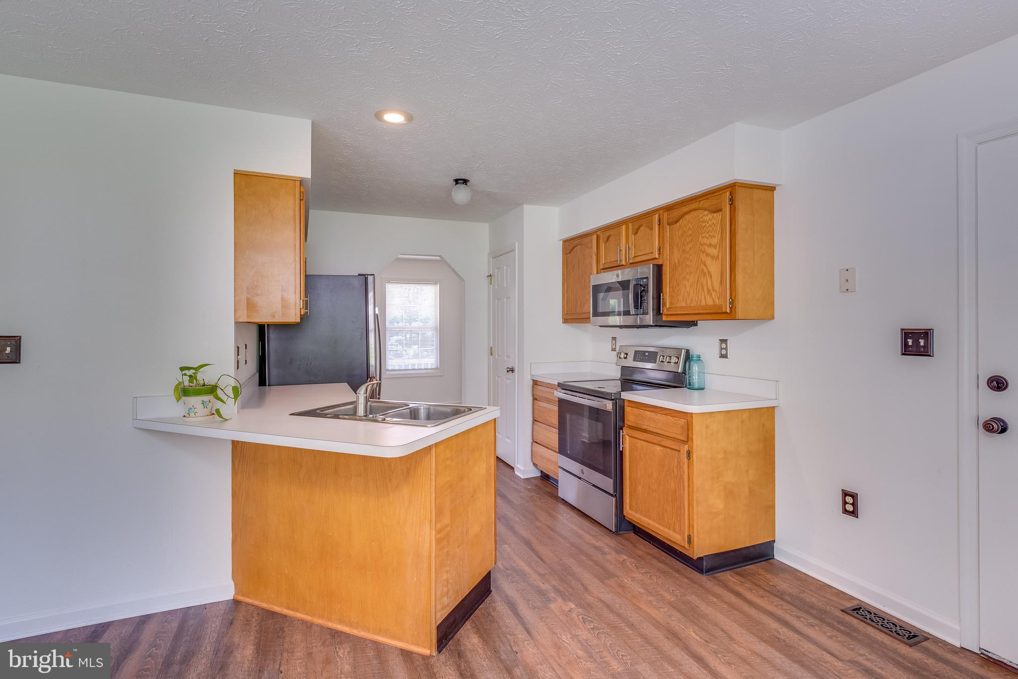 805 Loop Road Gerrardstown, WV 25420 - Photo 27 of 72 Gallery Image 27