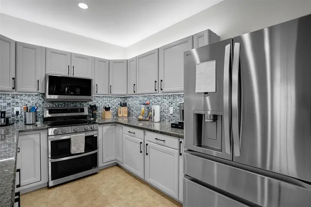 $2,795,000 | 624 Northeast 29th Drive, Fort Lauderdale, FL 33334