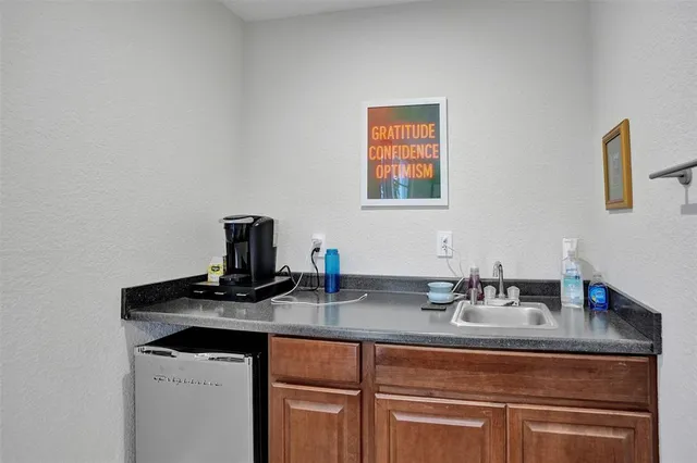 $2,795,000 | 624 Northeast 29th Drive, Fort Lauderdale, FL 33334