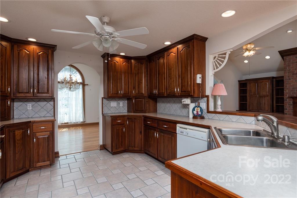 1385 Startown Road Lincolnton, NC 28092 - Photo 21 of 30 Gallery Image 21
