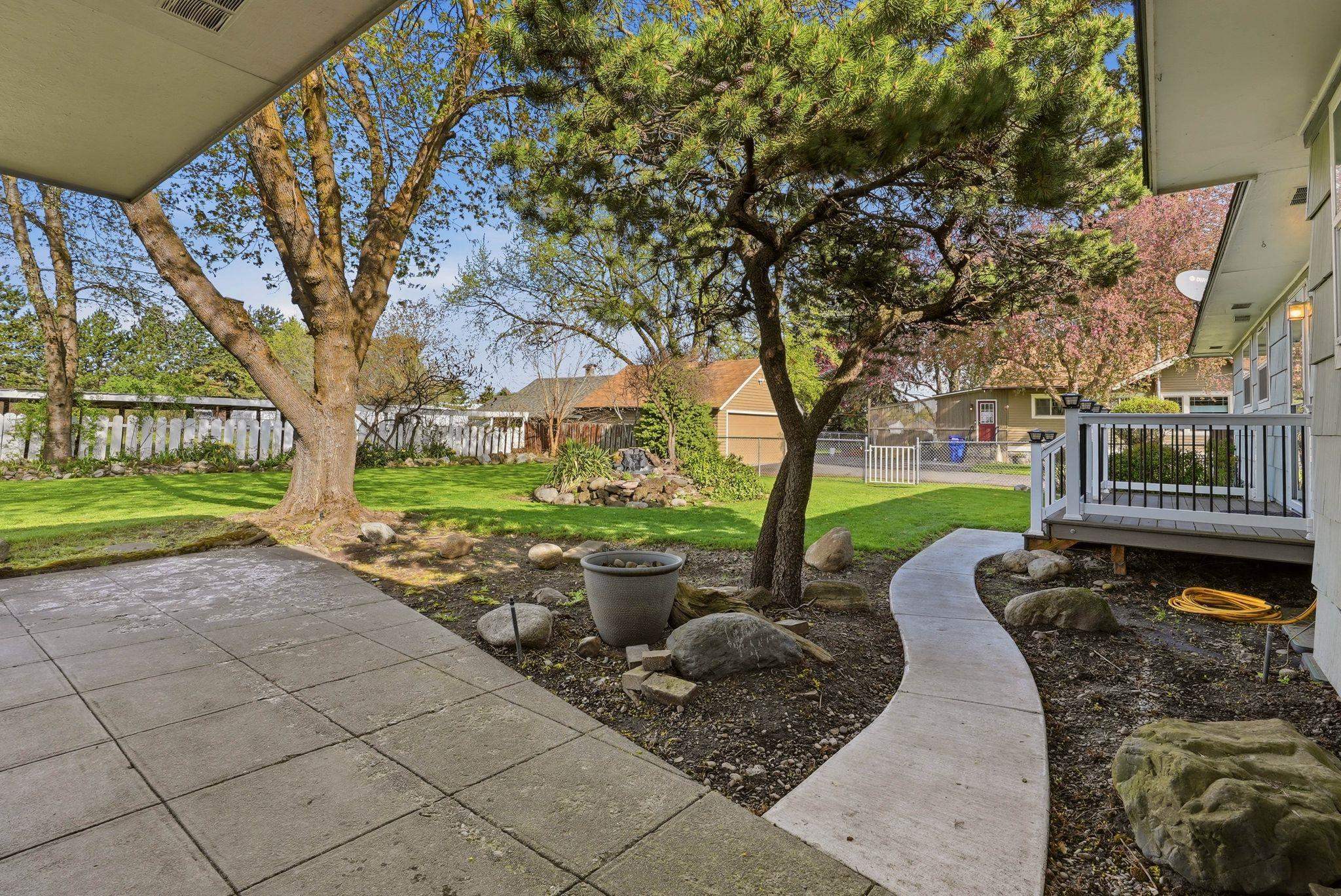 601 North Farr Road Spokane, WA 99206 - Photo 28 of 35