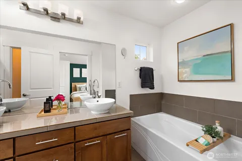 $1,065,000 | 5925 31st Avenue Southwest, Seattle, WA 98126