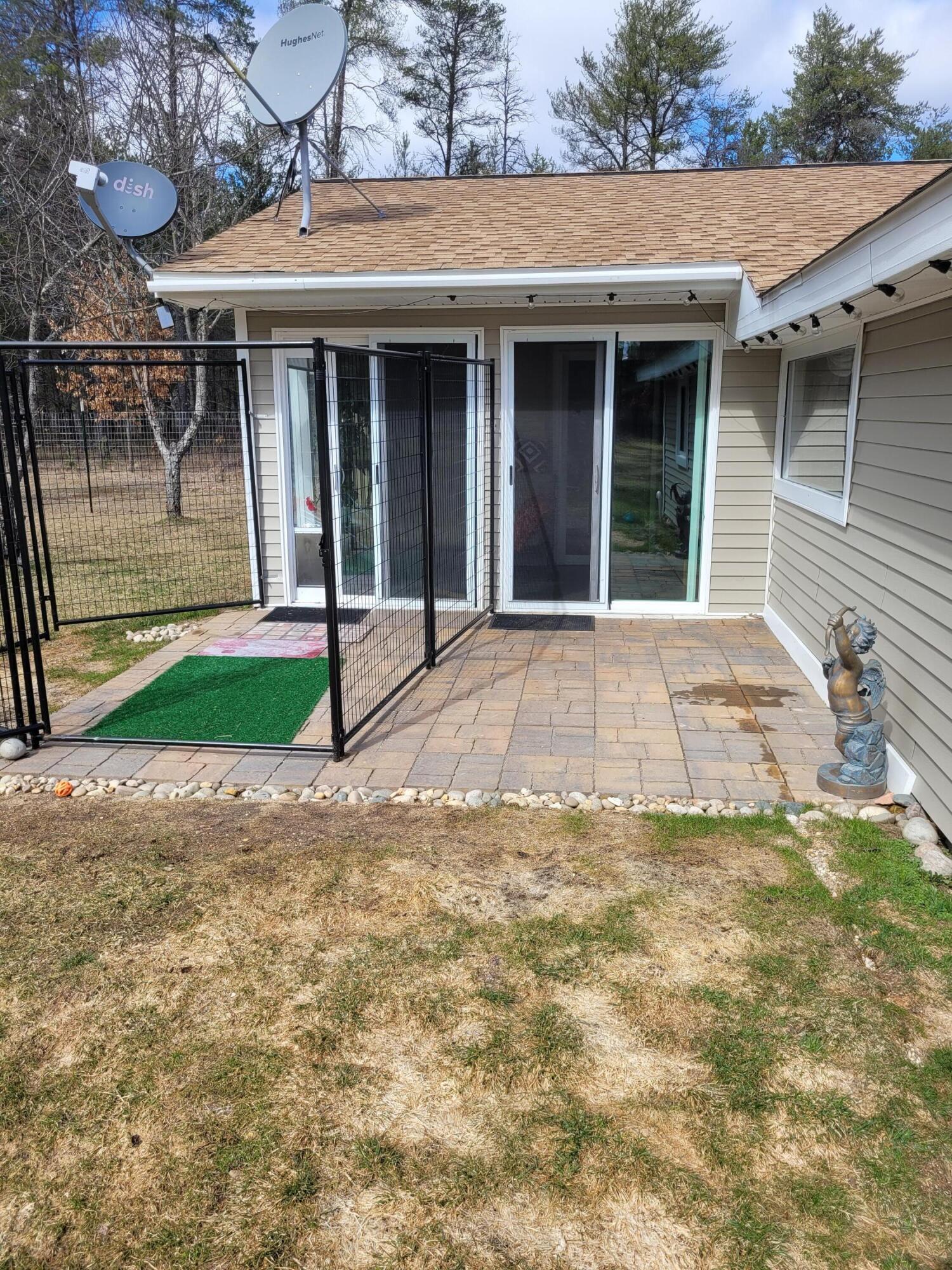 7601 Lovells Road Grayling, MI 49738 - Photo 5 of 43 Gallery Image 5