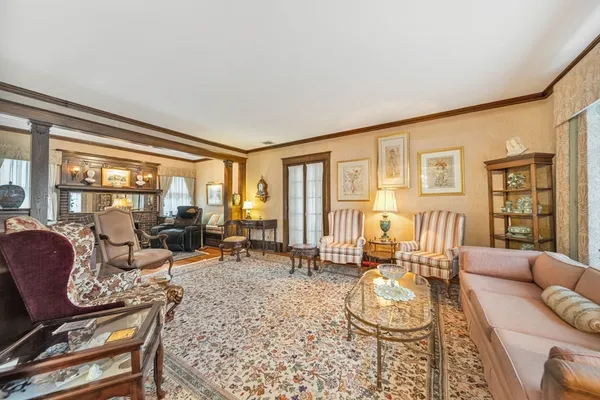 $3,995,000 | 131 Fair Oaks Park, Needham, MA 02492