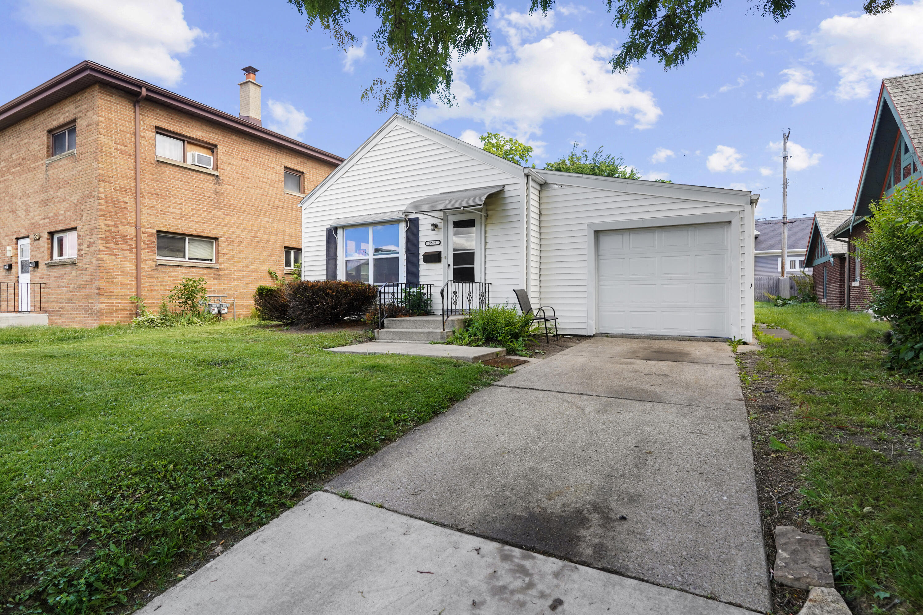 3806 Washington Avenue Racine, WI 53405 - Photo 32 of 35 32