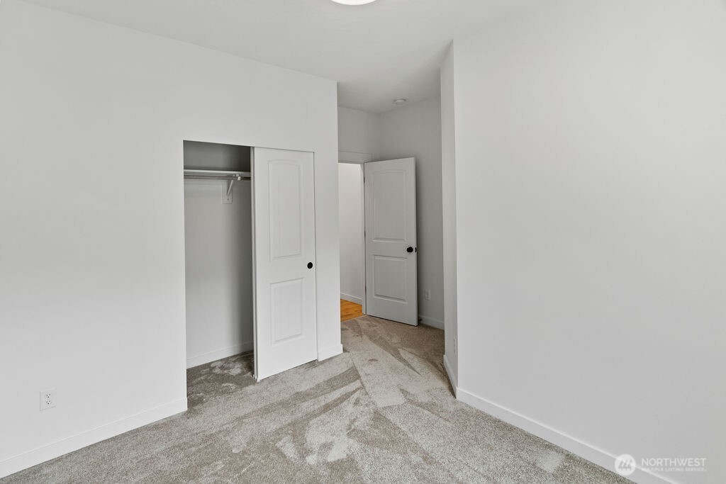 231 Shrute Road Prosser, WA 99350 - Photo 21 of 36 a view of an empty room