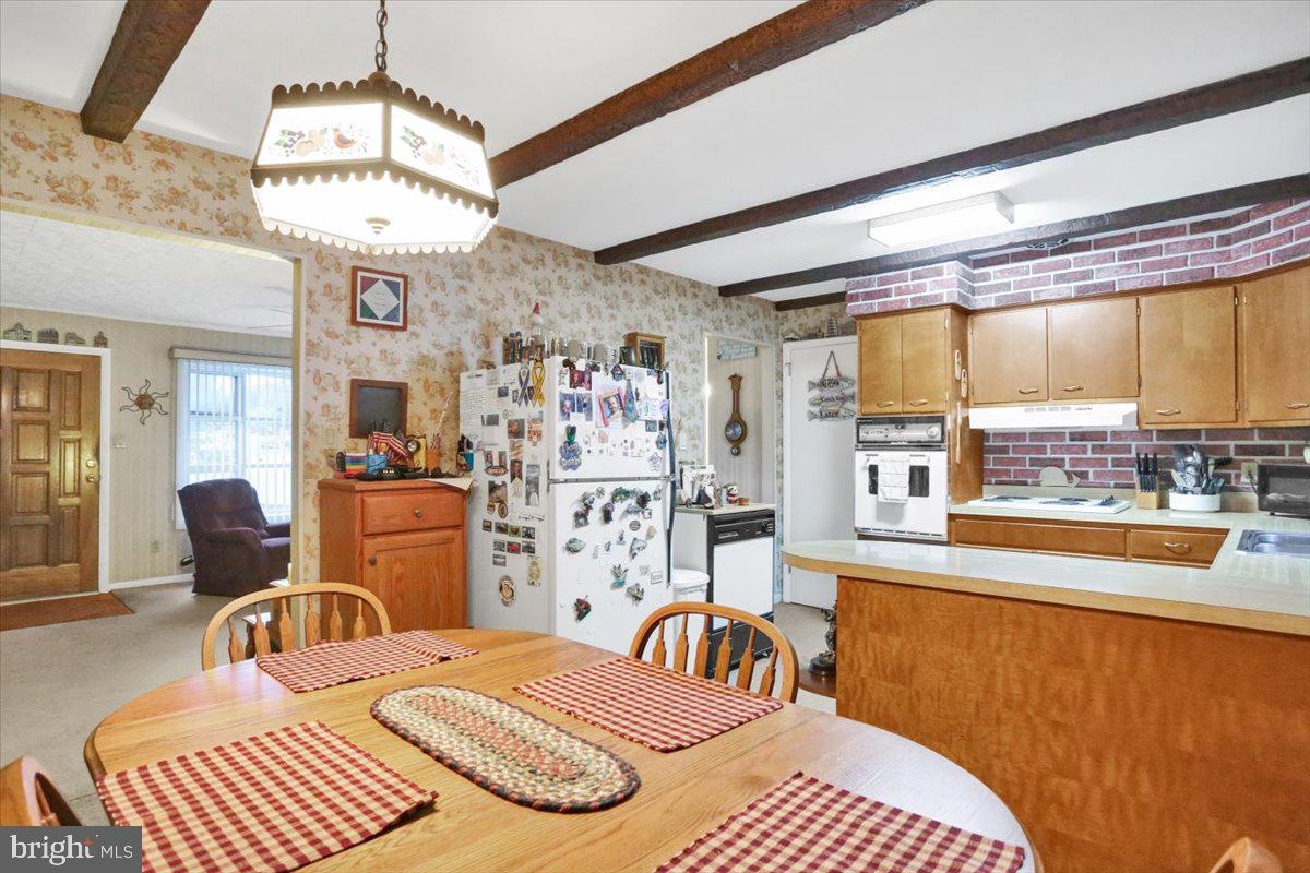 145 Kerrick Road Reading, PA 19607 - Photo 8 of 26