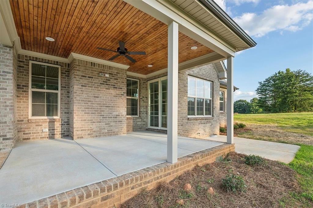 7307 Harkwood Trail Oak Ridge, NC 27310 - Photo 6 of 34