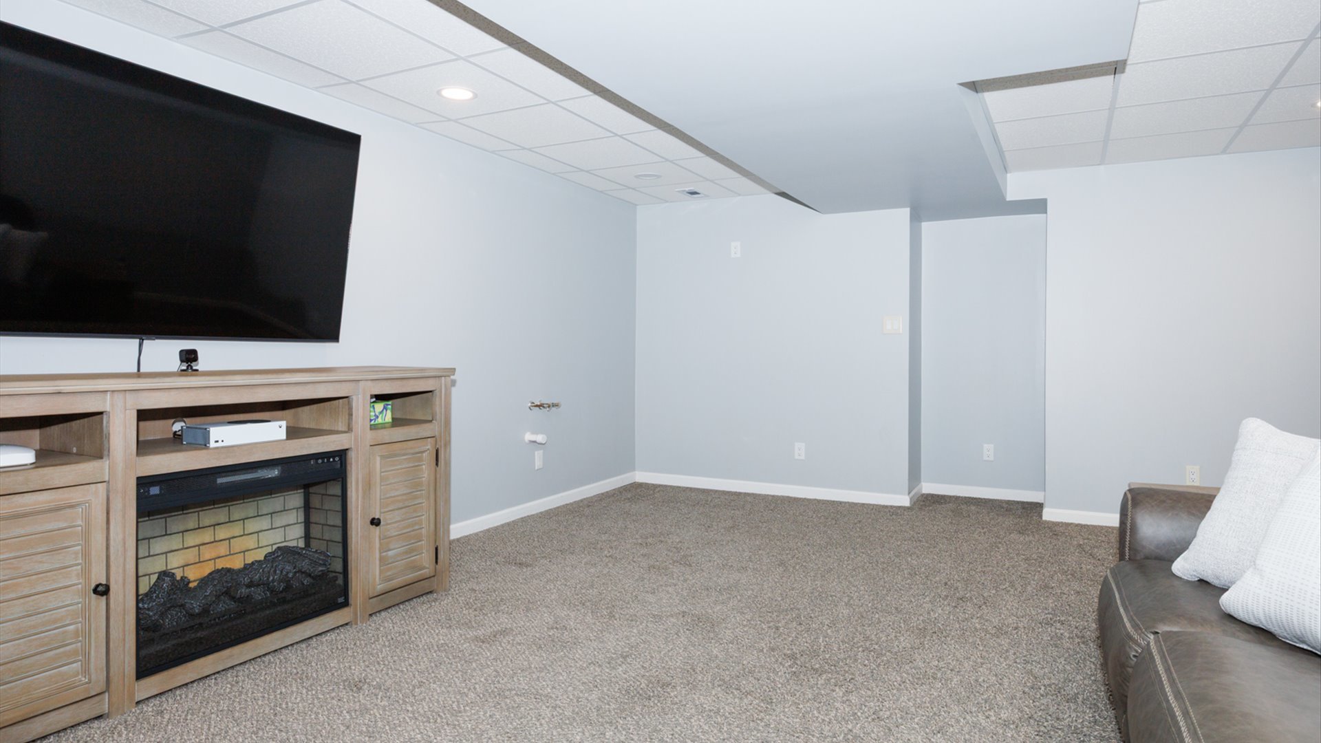 1704 Setter Street Normal, IL 61761 - Photo 41 of 57