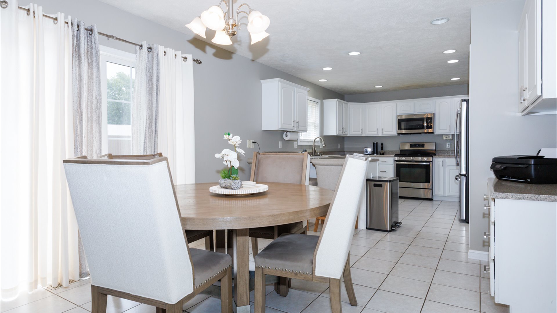 1704 Setter Street Normal, IL 61761 - Photo 8 of 57