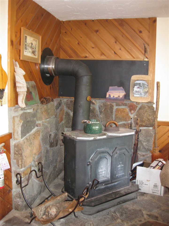 215 Alran Road, Unit 12 Killington, VT 05751 - Photo 11 of 40 Gallery Image 11