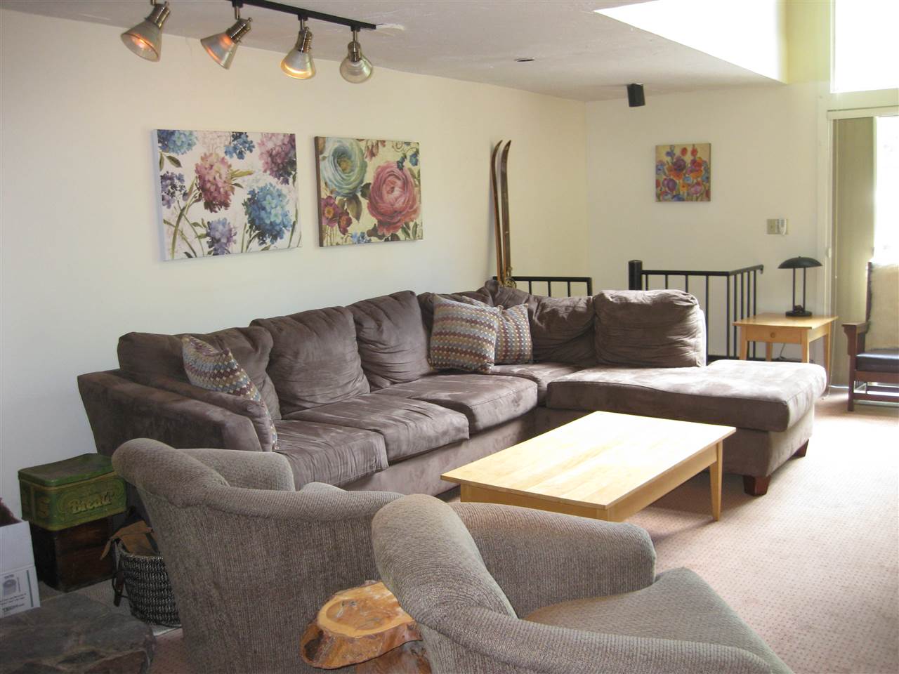 215 Alran Road, Unit 12 Killington, VT 05751 - Photo 12 of 40 Gallery Image 12
