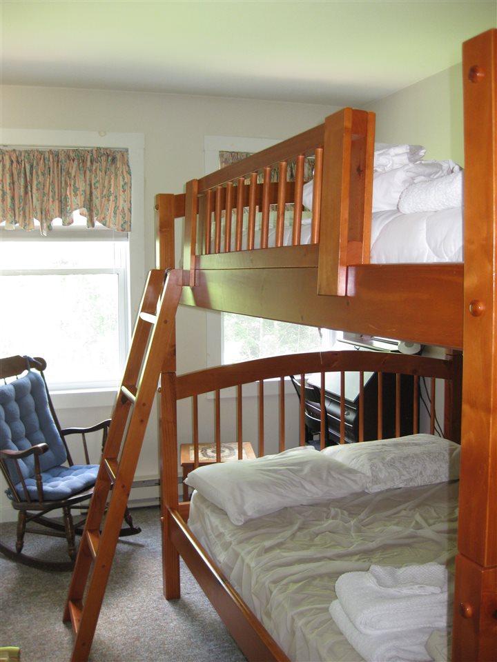 215 Alran Road, Unit 12 Killington, VT 05751 - Photo 22 of 40 Gallery Image 22