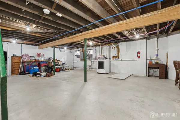 $3,500 | 327 Main Street, South Amboy, NJ 08879