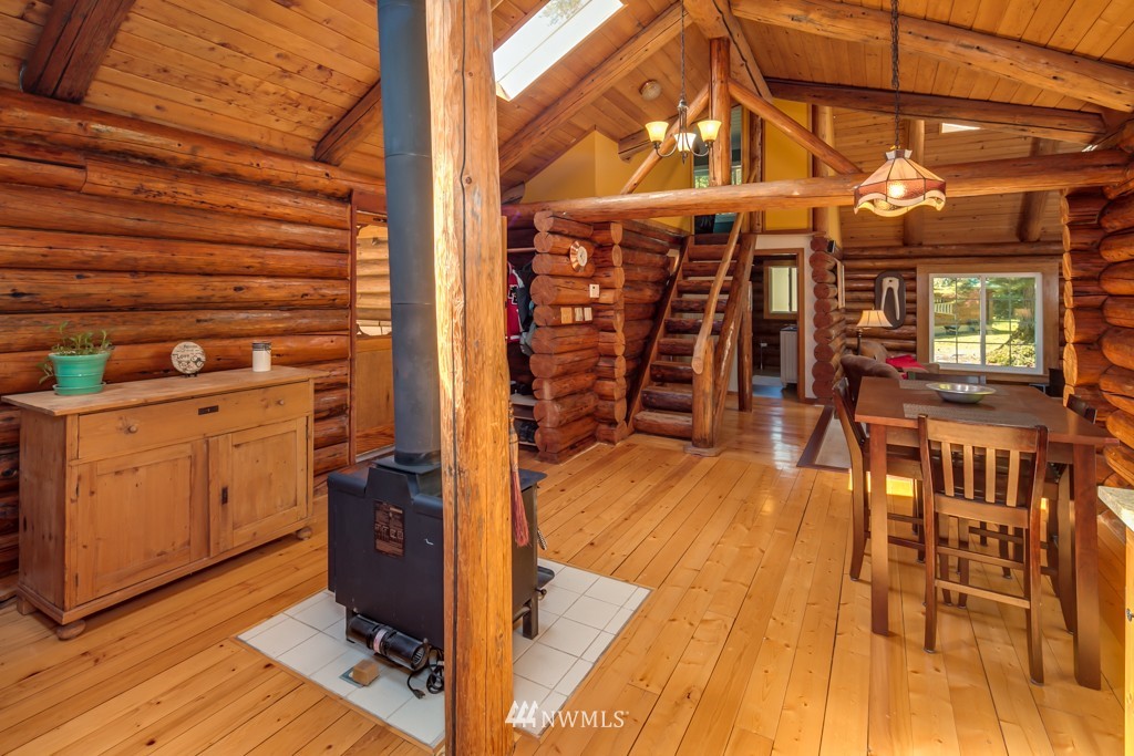 4320 Mosquito Lake Road Deming, WA 98244 - Photo 5 of 25