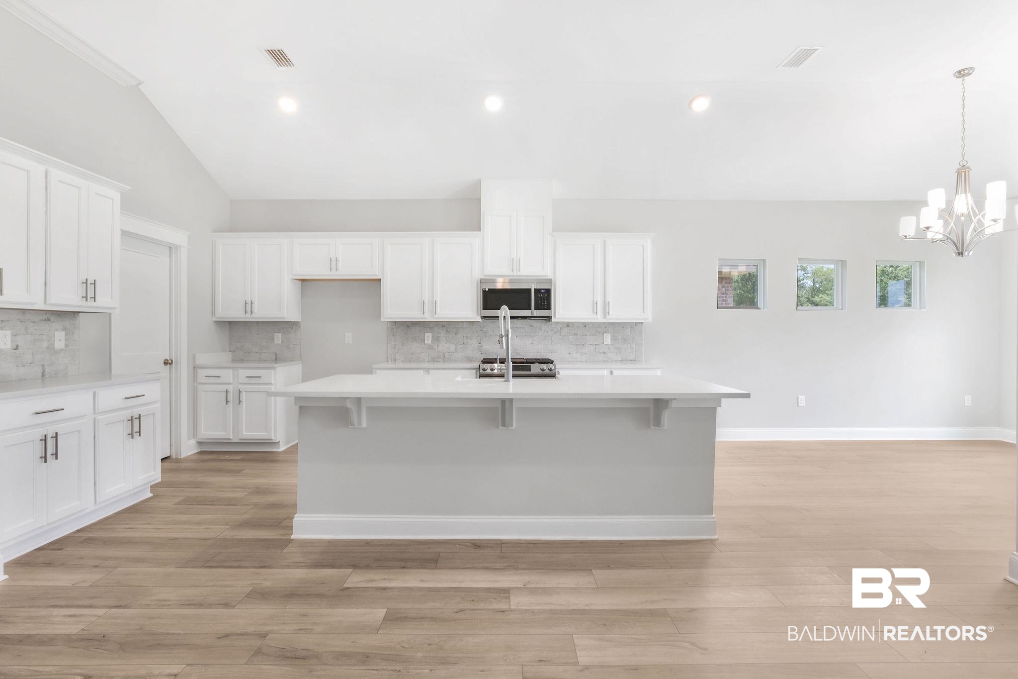 7796 Calverton Street Foley, AL 36535 - Photo 8 of 25 Quartz Countertops