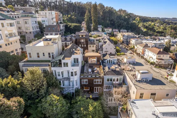$8,700,000 | 2550 Baker Street, San Francisco, CA 94123