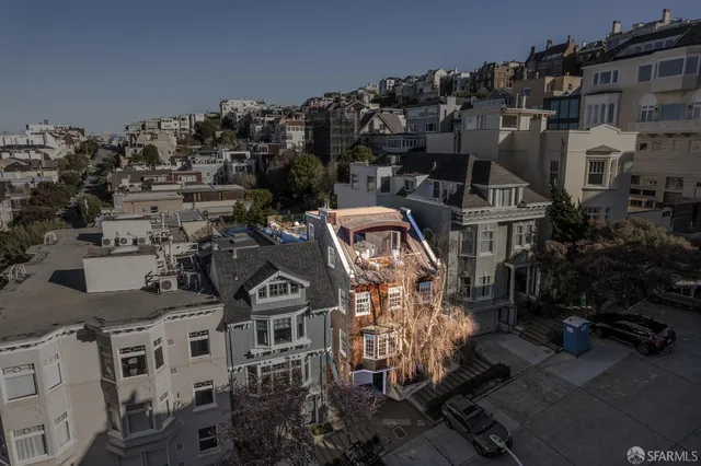 $8,995,000 | 2550 Baker Street, San Francisco, CA 94123