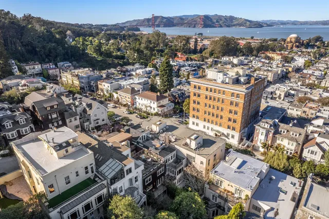 $8,995,000 | 2550 Baker Street, San Francisco, CA 94123