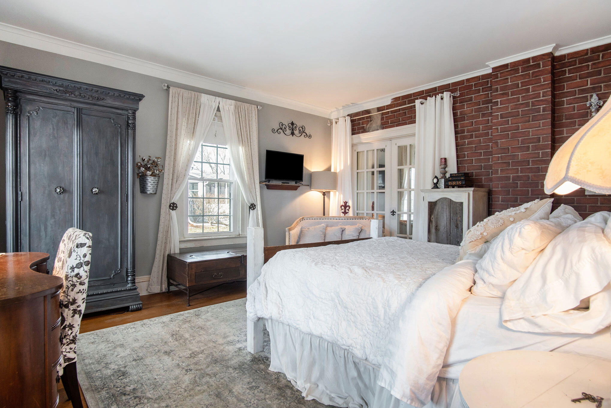 203 East Savidge Street Spring Lake, MI 49456 - Photo 16 of 44 DSC08930