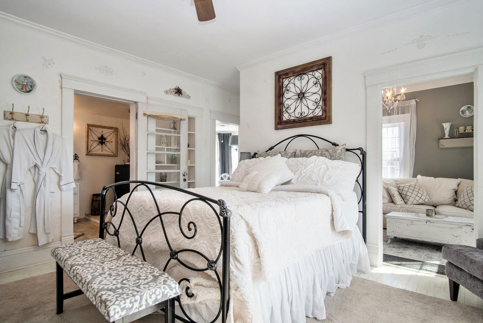 203 East Savidge Street Spring Lake, MI 49456 - Photo 22 of 44 DSC08946