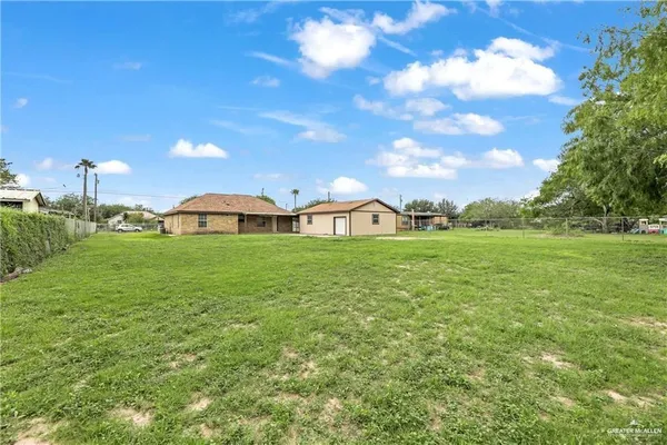 $1,700 | 609 Via Sol Drive, Edinburg, TX 78541