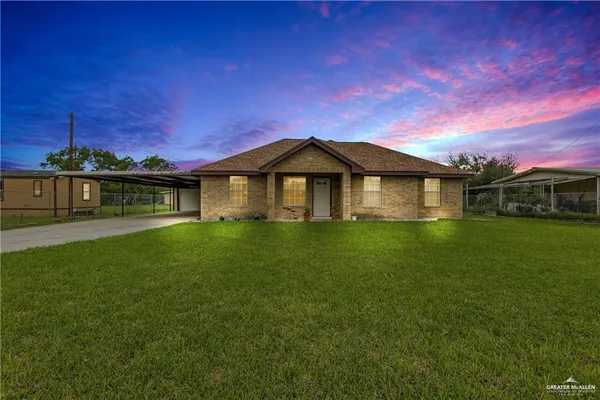 $1,700 | 609 Via Sol Drive, Edinburg, TX 78541