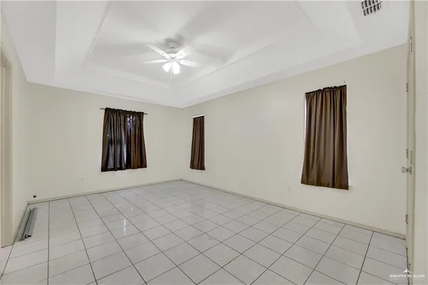 $1,700 | 609 Via Sol Drive, Edinburg, TX 78541