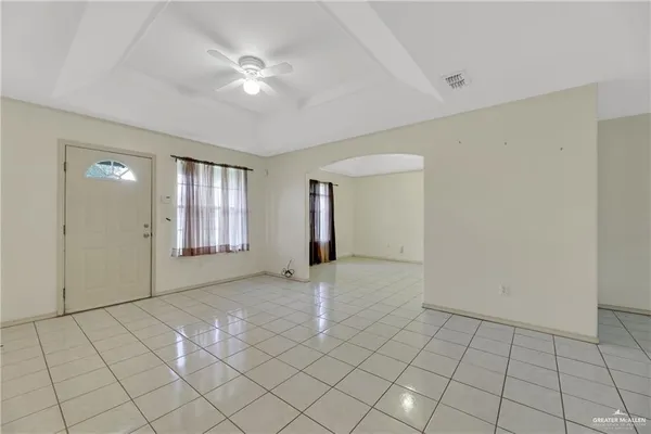 $1,700 | 609 Via Sol Drive, Edinburg, TX 78541