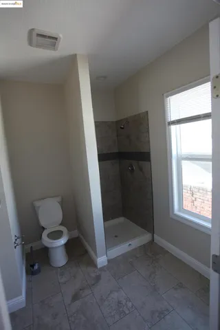 $1,750 | 50 Main Street, Isleton, CA 95641