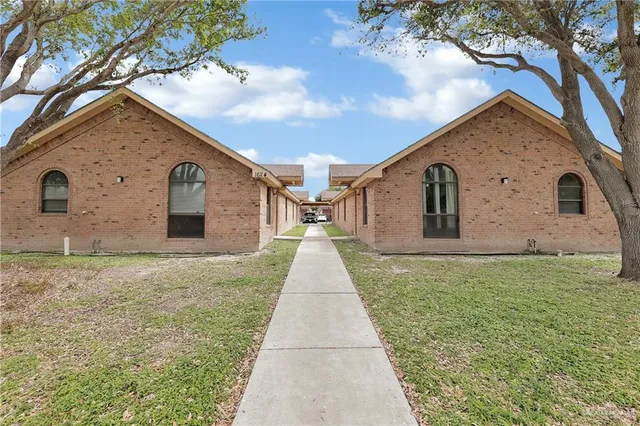 $800 | 1624 Tampa Street, Unit 2, Edinburg, TX 78541