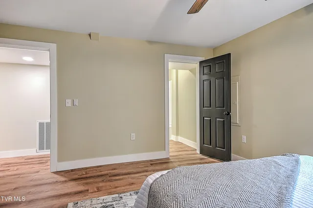 $450,000 | 331 Edgefield Road, Piney Flats, TN 37686