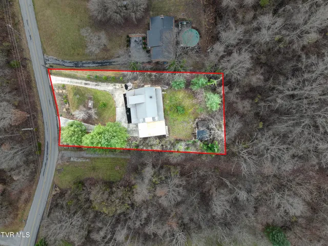 $450,000 | 331 Edgefield Road, Piney Flats, TN 37686