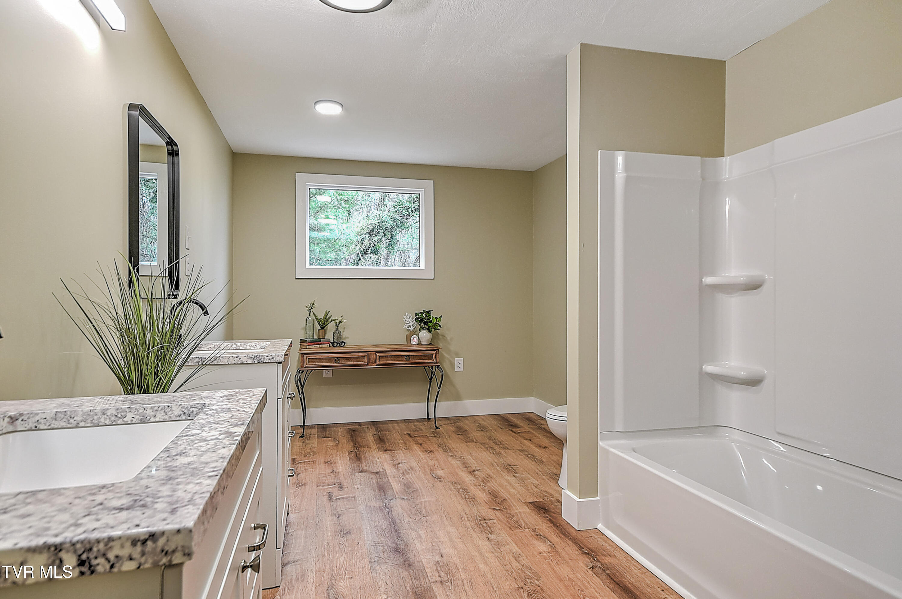 331 Edgefield Road Piney Flats, TN 37686 - Photo 44 of 76 331 Edgefield KB-41