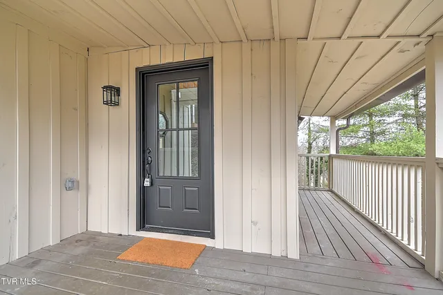 $450,000 | 331 Edgefield Road, Piney Flats, TN 37686