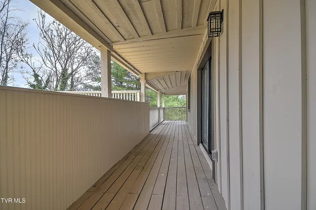 $450,000 | 331 Edgefield Road, Piney Flats, TN 37686