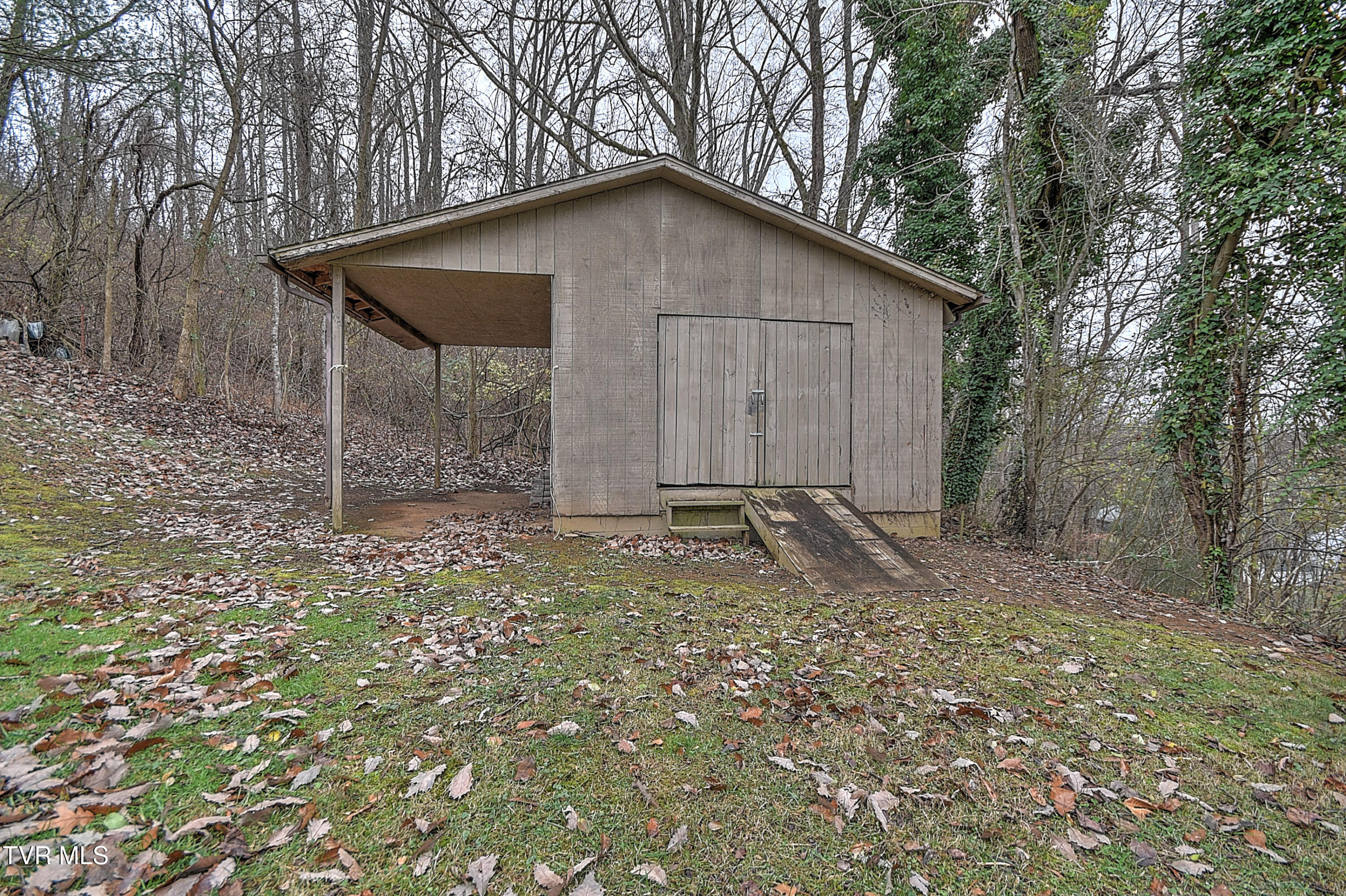 331 Edgefield Road Piney Flats, TN 37686 - Photo 69 of 76 331 Edgefield KB-71
