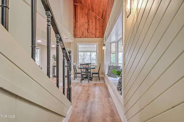 $450,000 | 331 Edgefield Road, Piney Flats, TN 37686